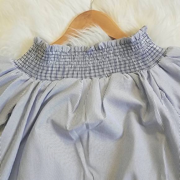 Navy Shirred Off the Shoulder Top - Picture 3 of 4